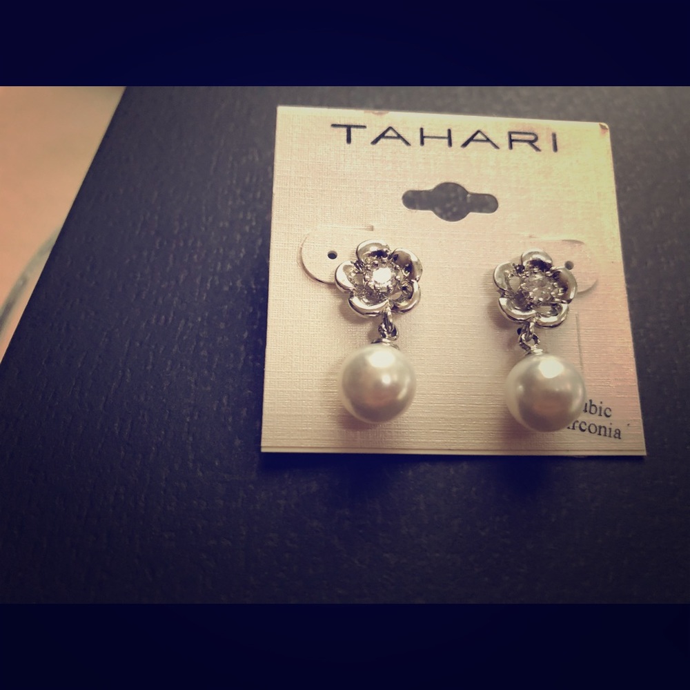 Tahari earrings